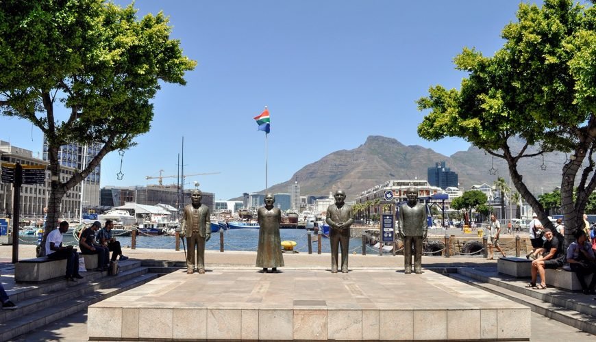 How to Travel Cape Town on a Budget