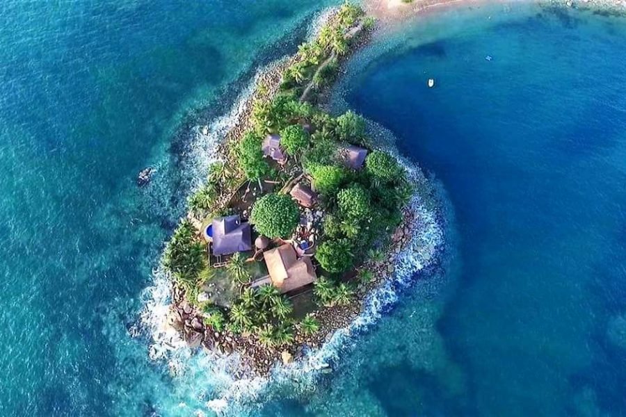 Lou Moon eco luxury resort