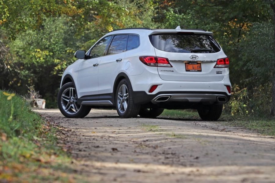 Hundai Santa Fe For Rent