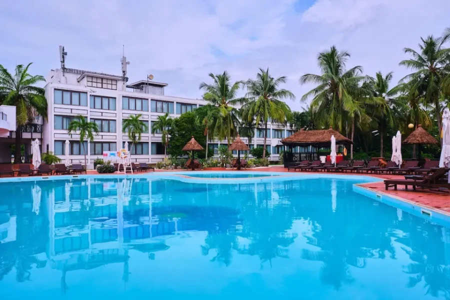 Lancaster Accra hotel group booking