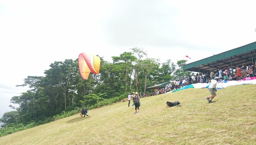2024 paragliding festival kwahu-ghana,kwahu easter 2024,kwahu,ghana paragliding