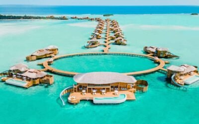 Top 10 Luxury Hotels That Redefine Comfort and Elegance in 2024 Into 2025