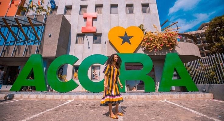 Know Accra in Less than 5 Hours: Accra City Tour