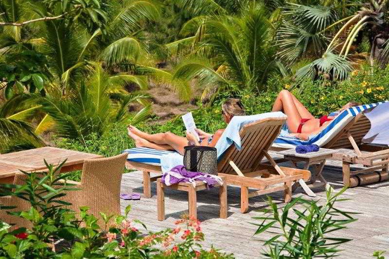 The Best Beaches in West Africa,Beach resorts Africa,Unspoiled beaches in Sierra Leone for solo travelers,Surfing in West Africa,West African tourism,Instagrammable beach spots in West Africa,Beach holidays West Africa